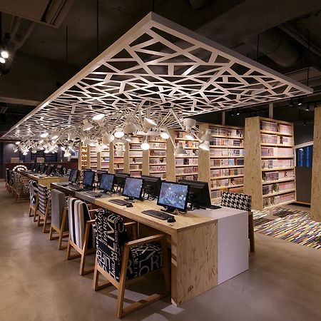 Booth Netcafe & Capsule Hotel Tokio Buitenkant foto