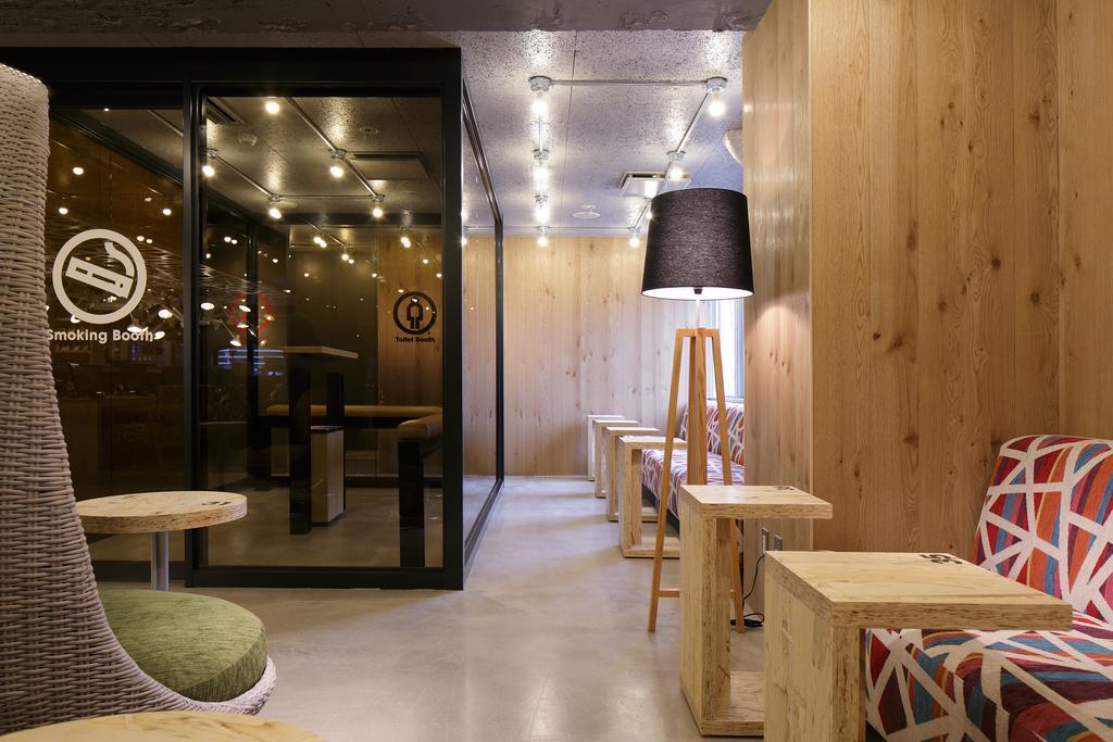 Booth Netcafe & Capsule Hotel Tokio Buitenkant foto