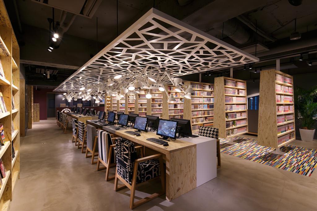 Booth Netcafe & Capsule Hotel Tokio Buitenkant foto